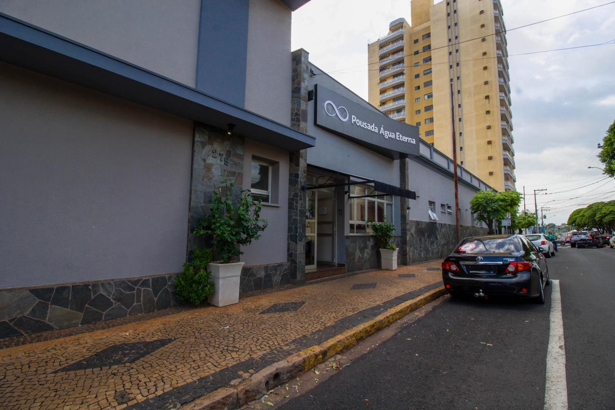 Pousada Agua Eterna - Proximo Ao Museu De Cera, Hot Beach E Thermas Dos Laranjais Olímpia Eksteriør billede